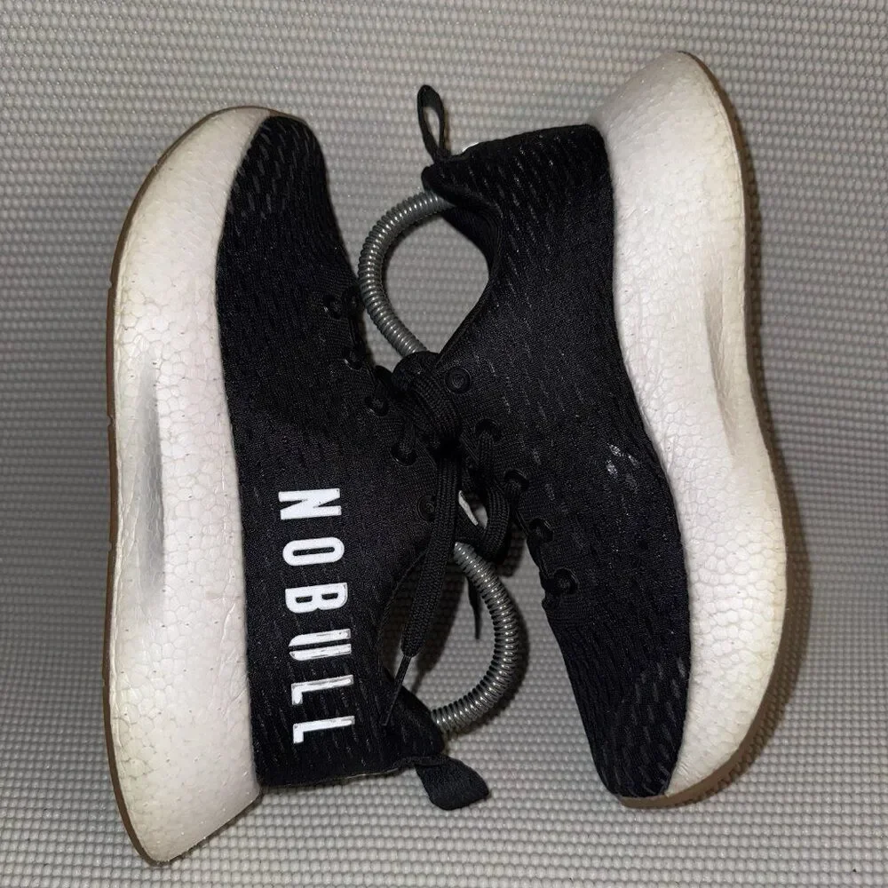 NOBULL JOURNEY Black White Athletic Comfort Running Shoes Sneakers Womens Size 7